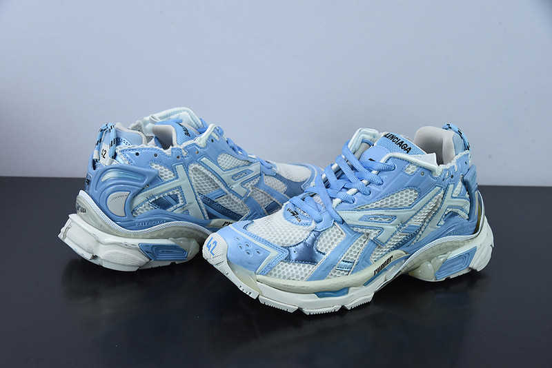 Ba*len*cia*ga runner sneaker