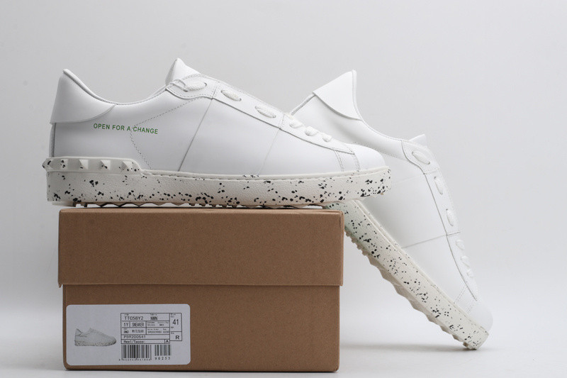 Va1e*ntin0 garavani sneaker