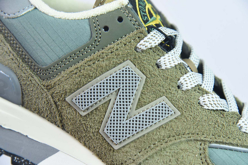 new balance sneaker