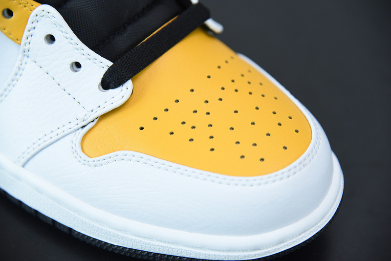air jordan 1 mid surF**es in 