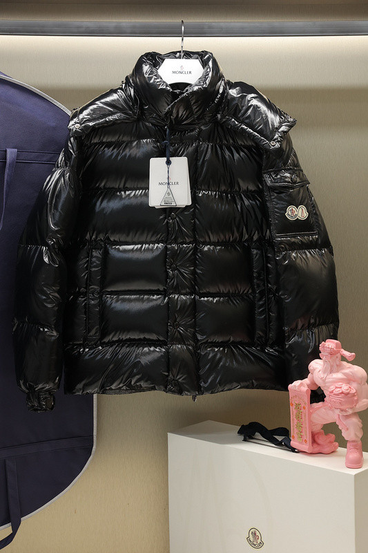 Moncler