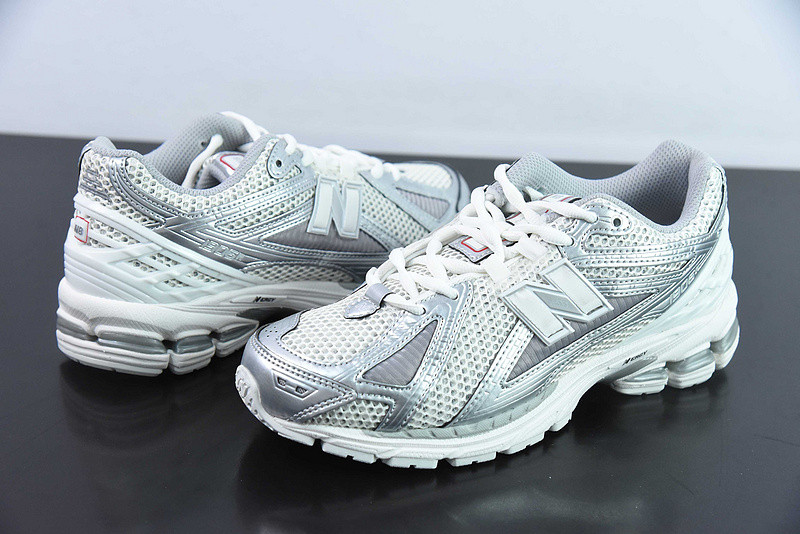 new balance sneaker