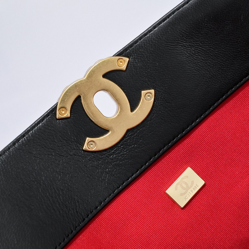 Ch**el purse
