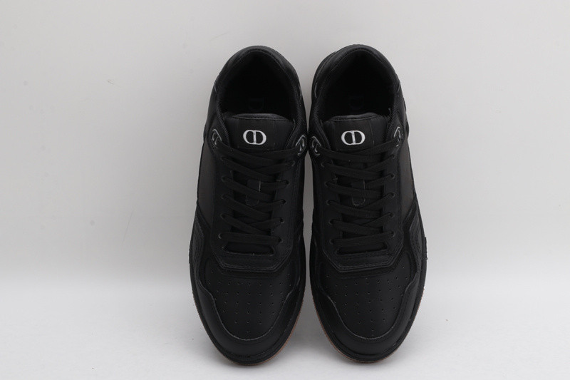 dio* sneaker