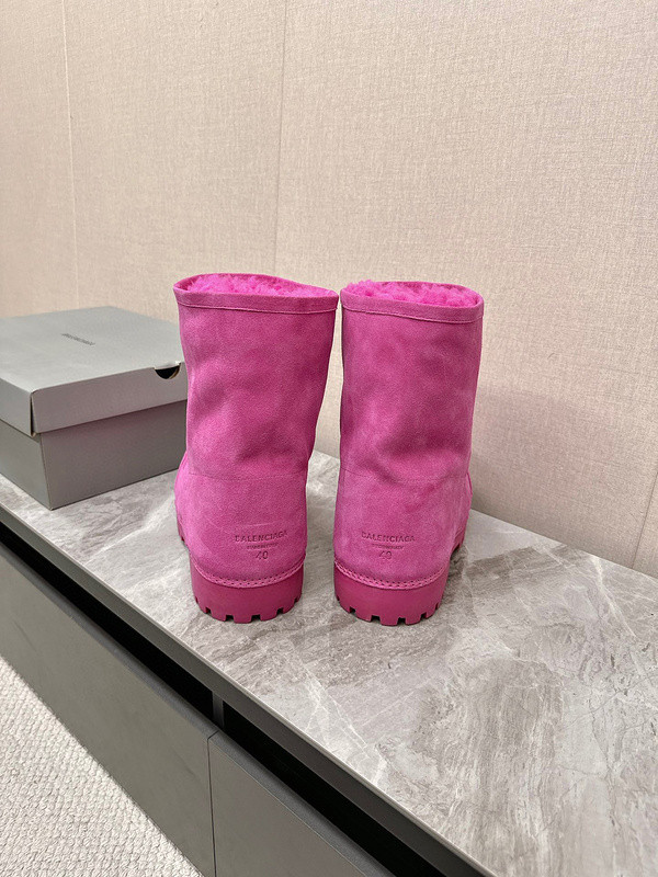 BC BOOTS