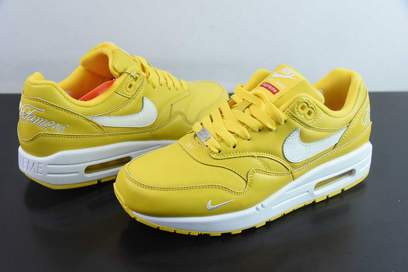 Svp*me puts its signature spin on the nike air max 1 hf8813-700