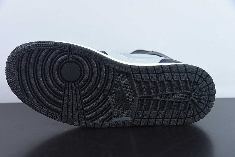 air jordan 1 mid “black Ch*0me” fb9892-002