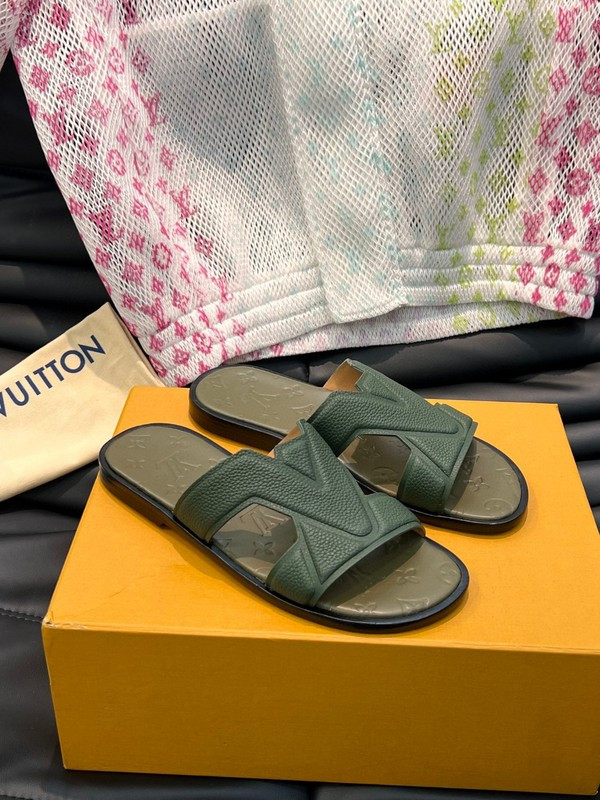 lvt sandals