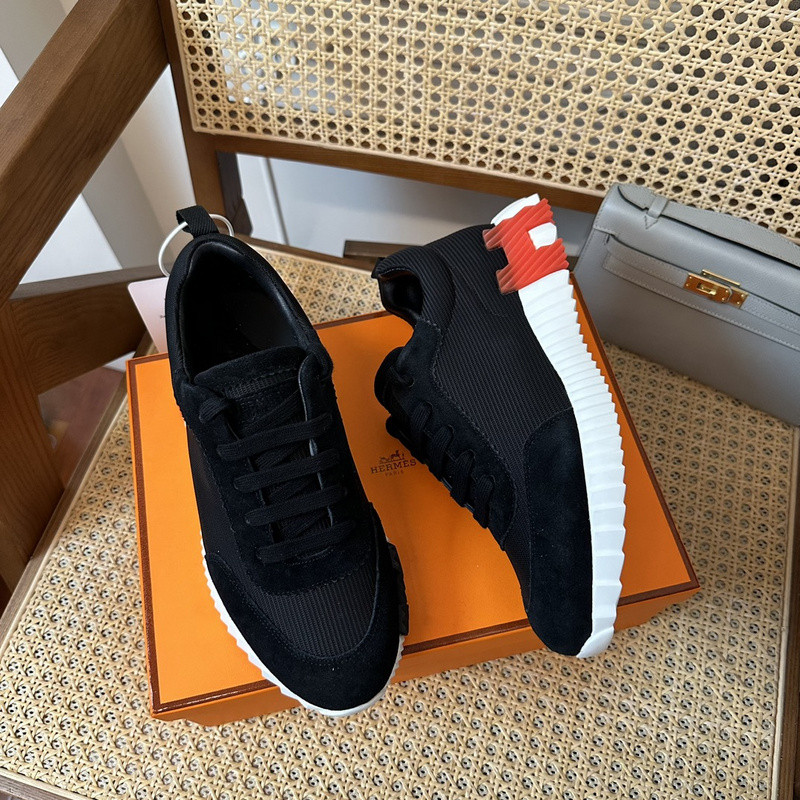 H**mes sneaker