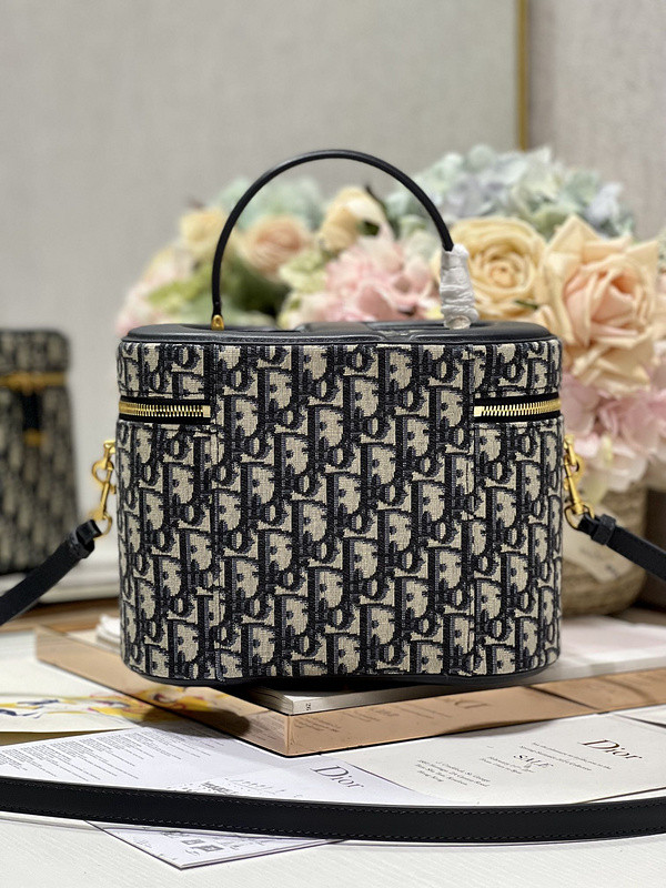 D10r bag