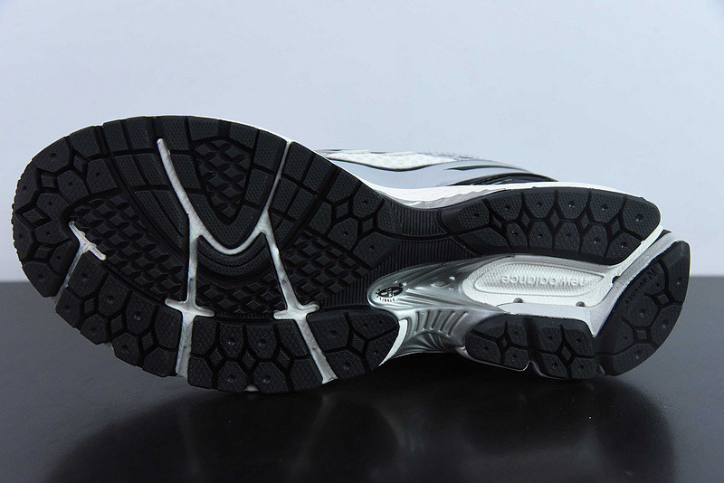new balance sneaker