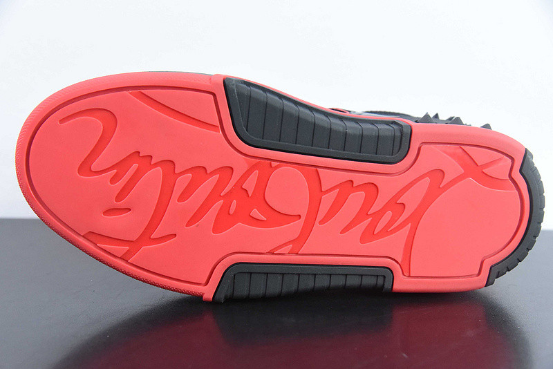 chian louin sneaker