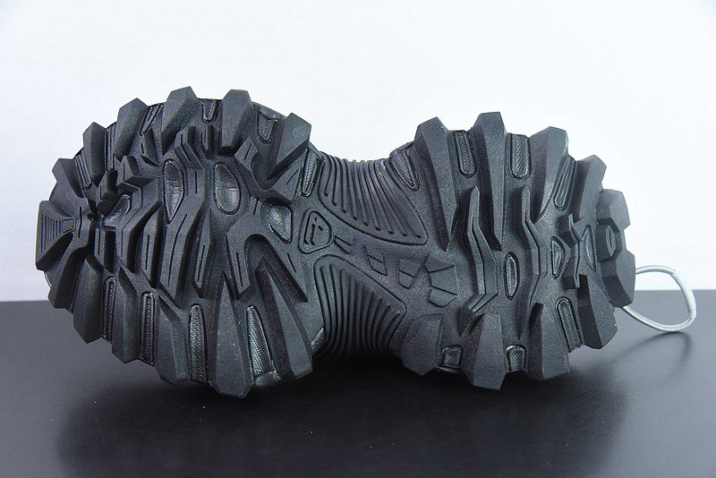 BC XL SNEAKERS