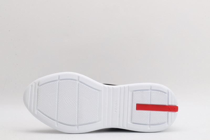 pr sneaker