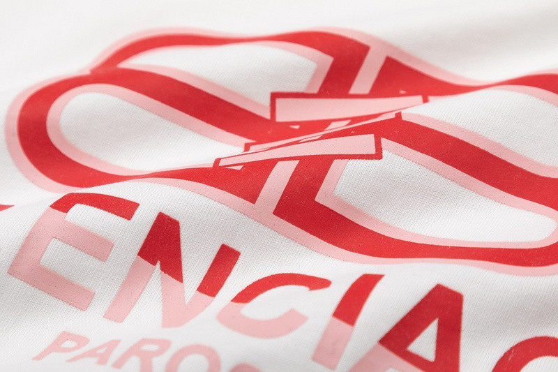 Ba*len*cia*ga clothes