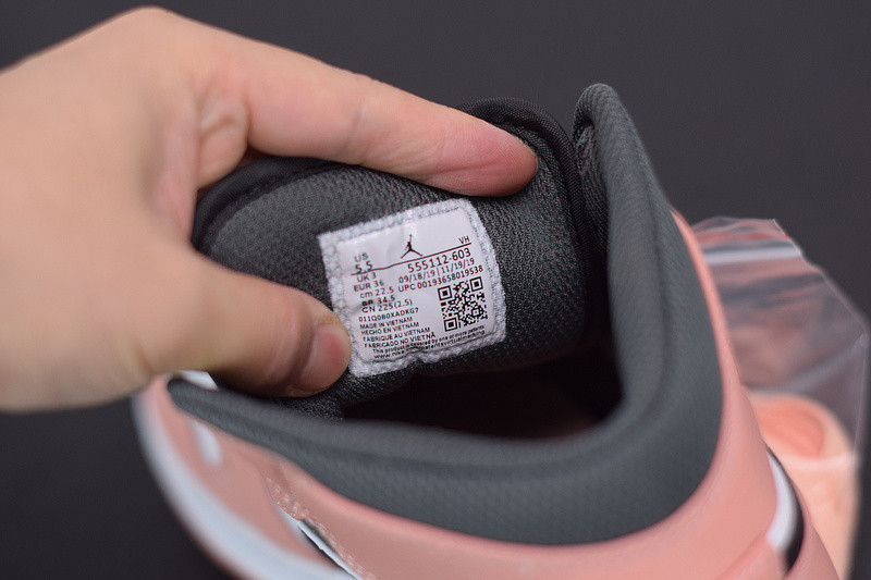 air jordan 1 mid “pink quartz” 555112-603