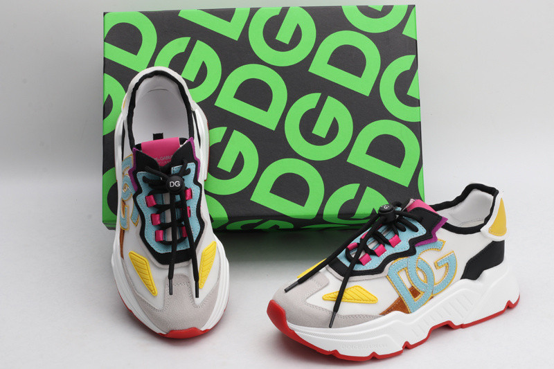 dg sneaker