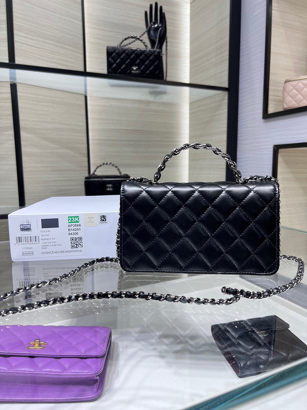 Ch**el purse