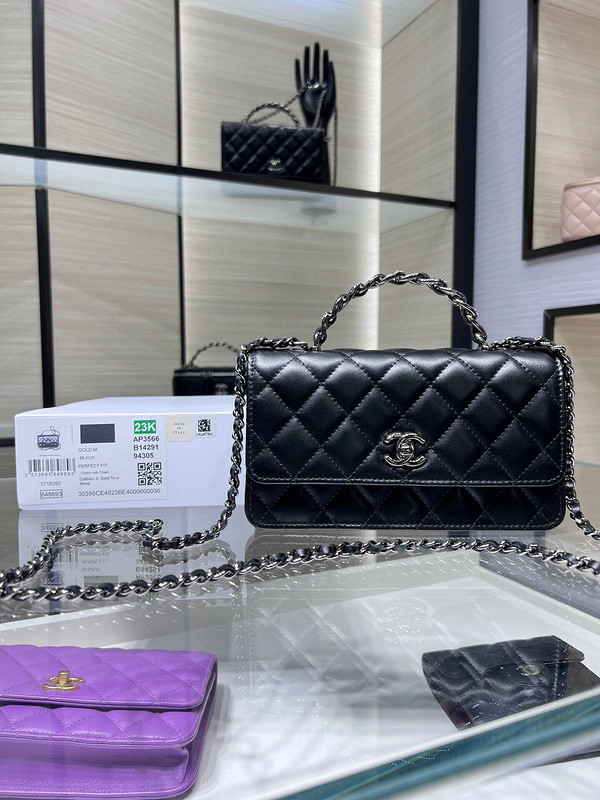 Ch**el purse