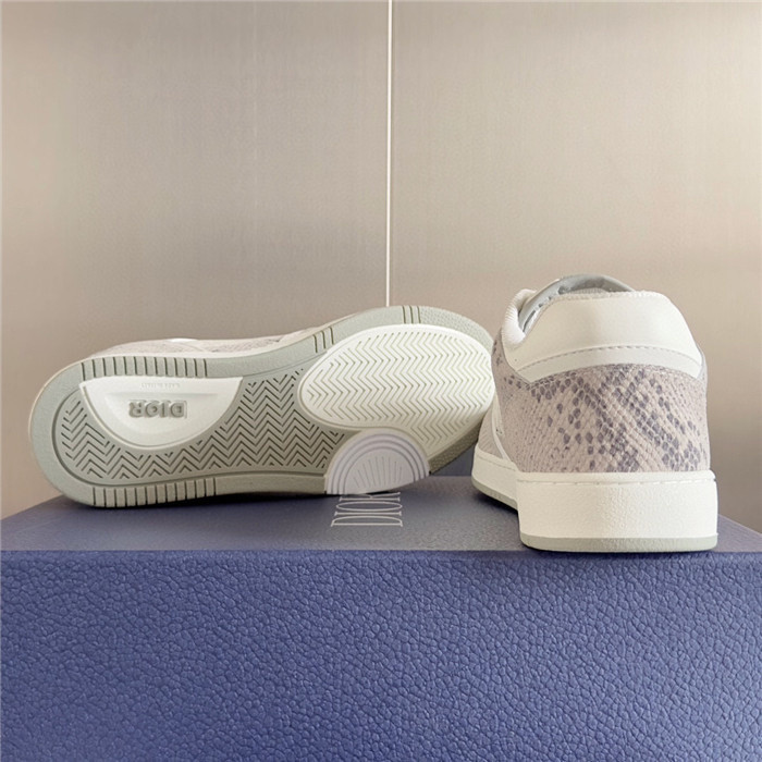 dio* sneaker