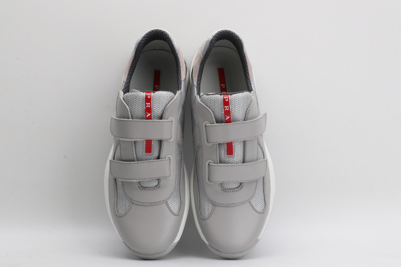 pr sneaker