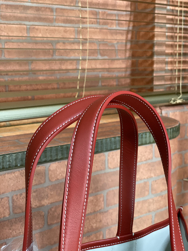 G09ard purse