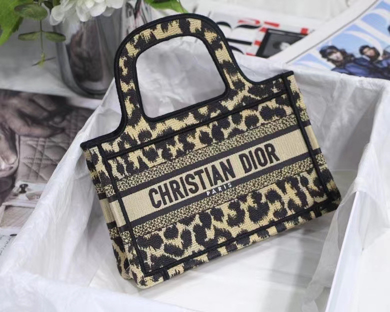 D10r bag