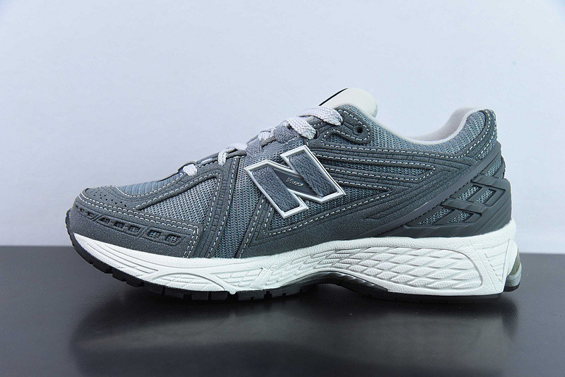 new balance sneaker