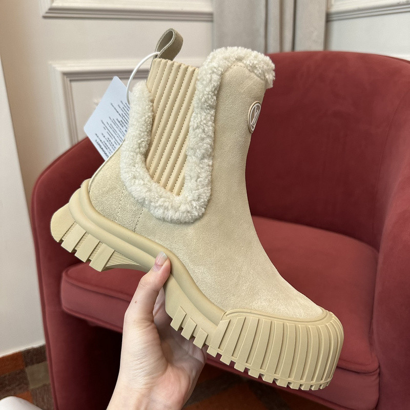 LVT BOOTS