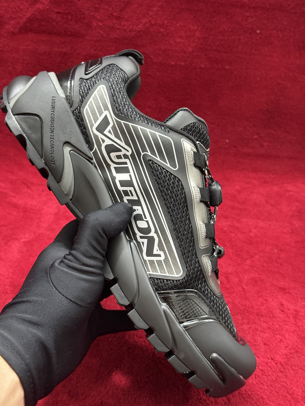 LVT SNEAKERS