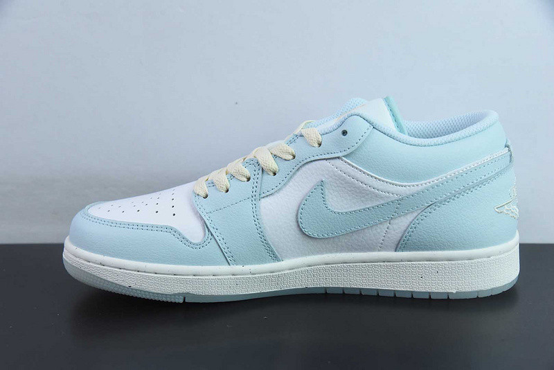 Air Jordan 1 Low SE Glacier Blue Summit White HJ5999-400