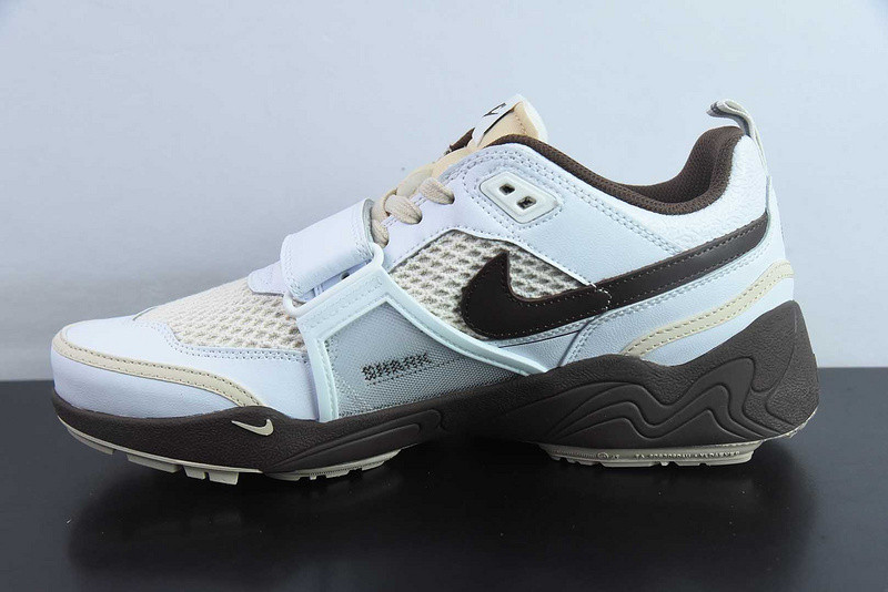 Travis Scott x Nike Zoom Field Jaxx “Light Chocolate” HQ3073-100