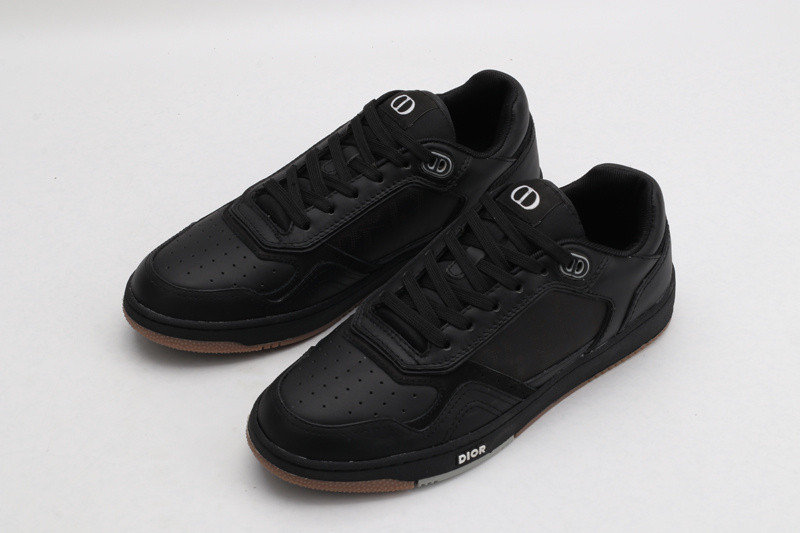 dio* sneaker
