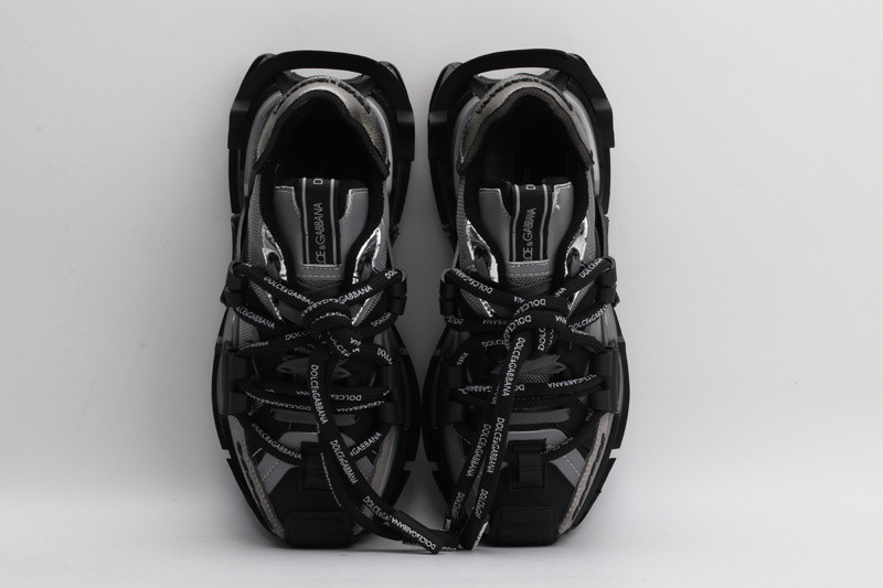 dg sneaker