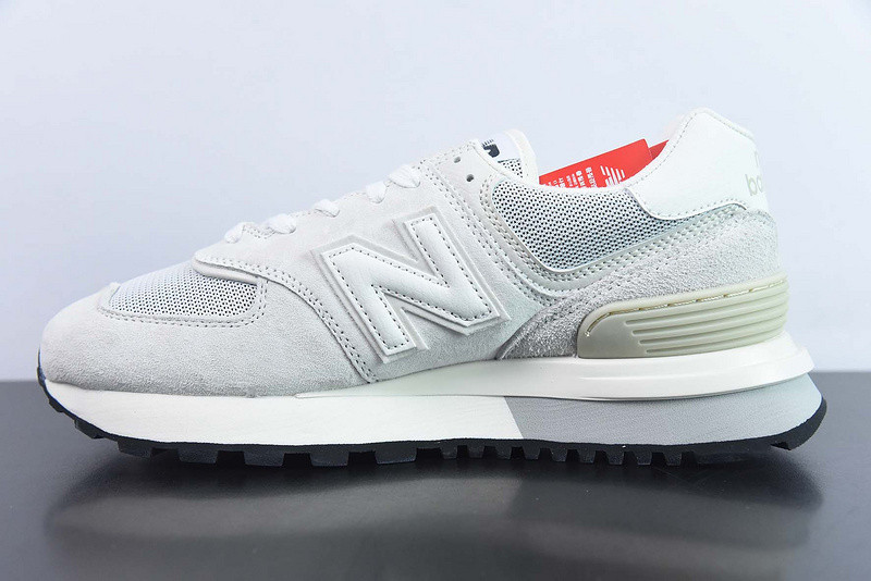 new balance sneaker
