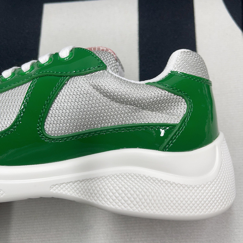 pr sneaker