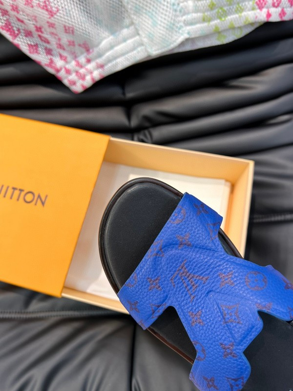 lvt sandals