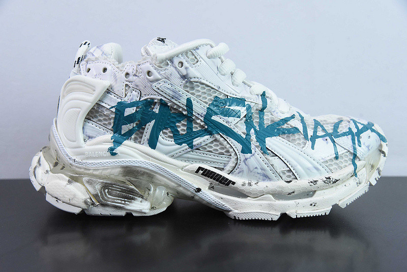 Ba*len*cia*ga runner sneaker
