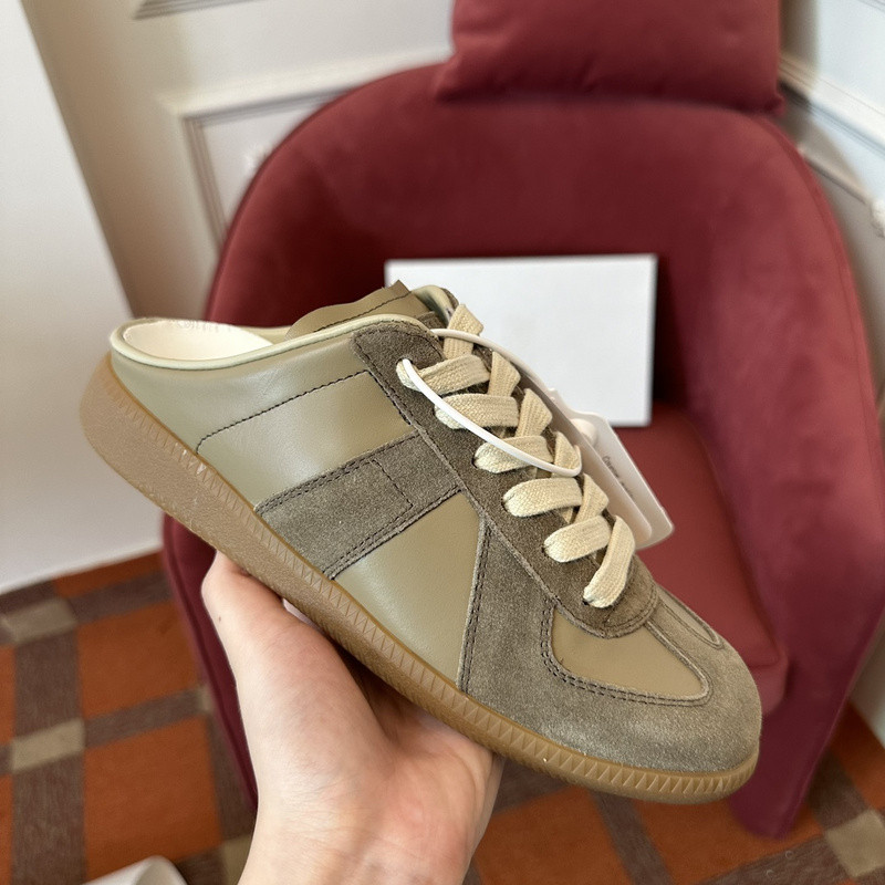 ma*s*n Ma*i*la sneaker