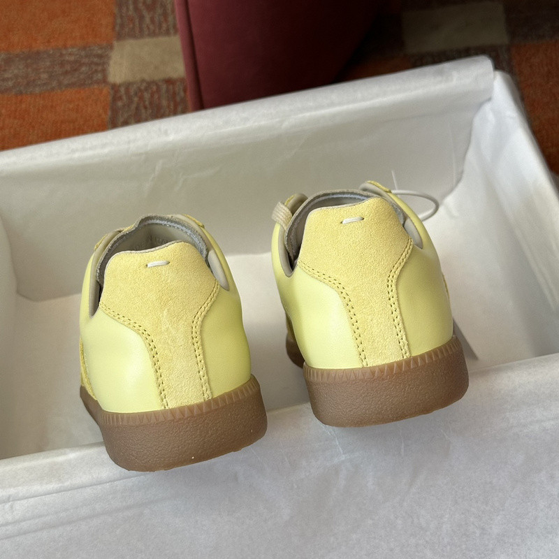 ma*s*n Ma*i*la sneaker