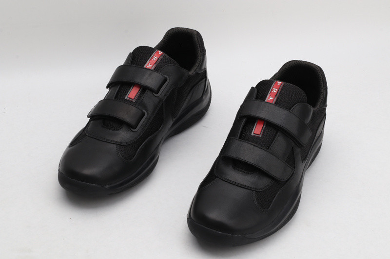 pr sneaker