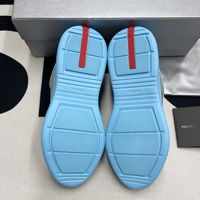 pr sneaker