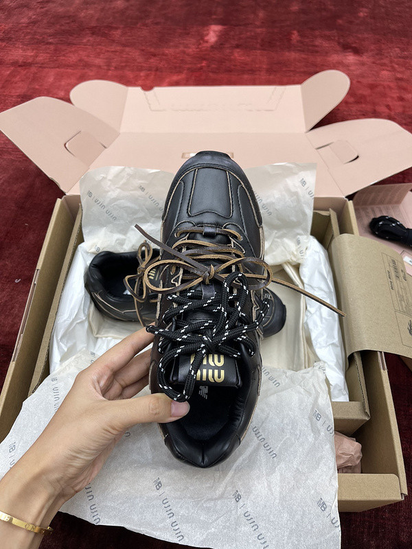 new balance x M1um1u sneaker