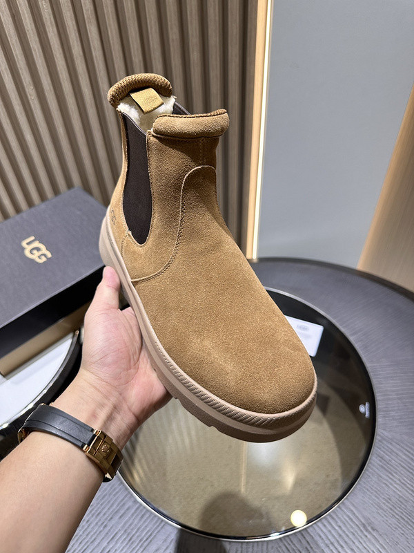 UGG