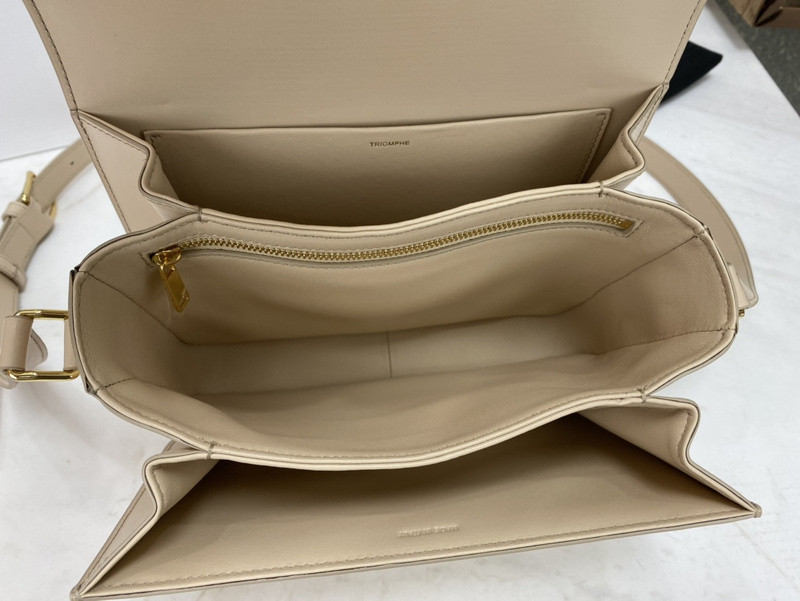 Ce1i*e bag
