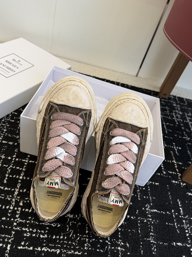 Ma1s0n mihara yasuhiro sneaker