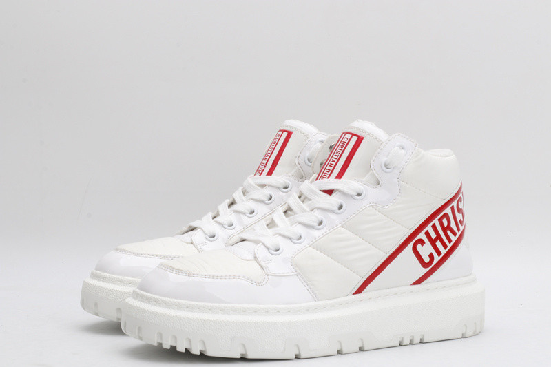 dio* sneaker