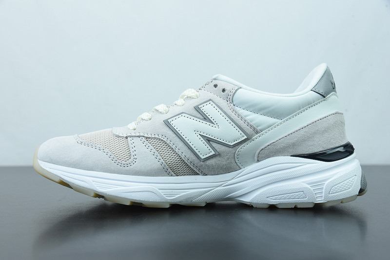 new balance sneaker m7709cv