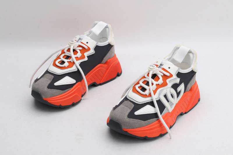 dg sneaker