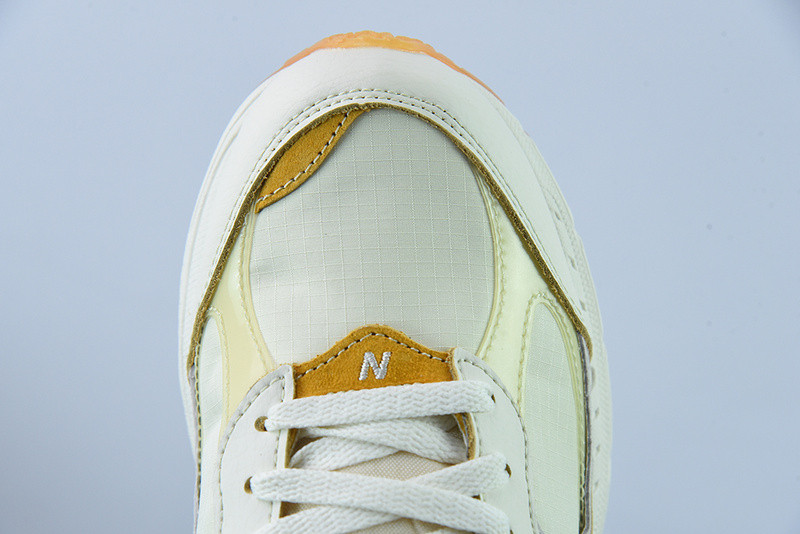new balance sneaker